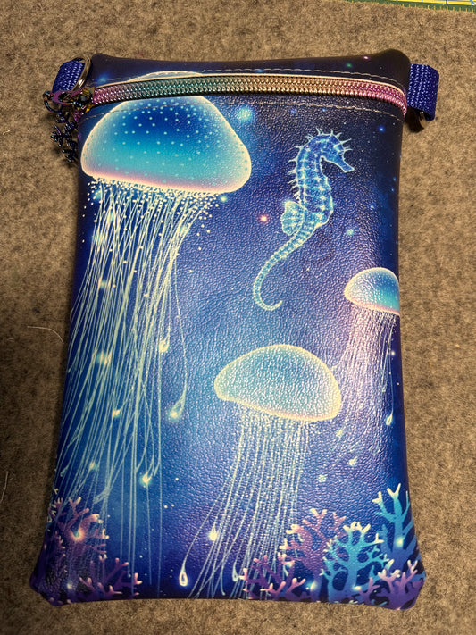 Medium Jellyfish Crossbody (6x9)