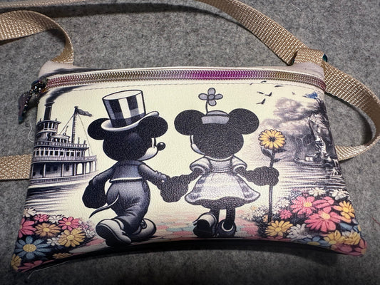 Medium Disney Crossbody (9x6) Lined